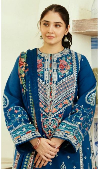 Luxury Lawn 3 Piece Chikankari