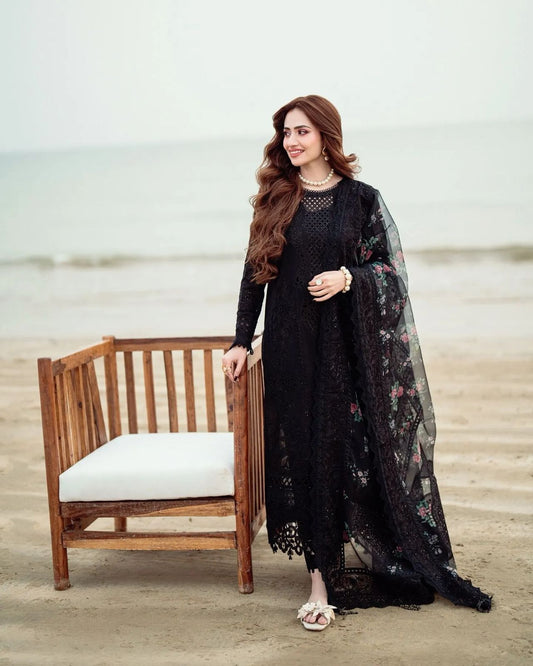 Luxury Lawn 3Pc ChiKanKari