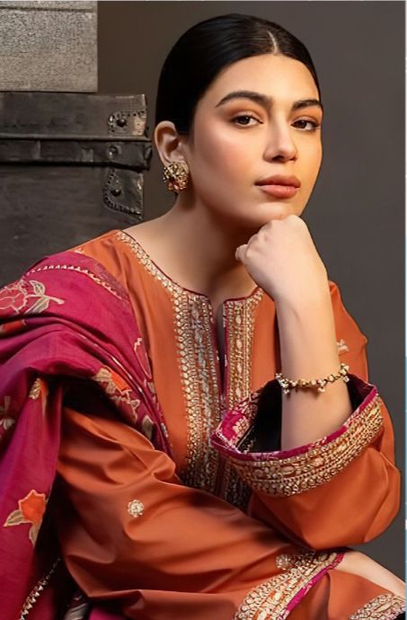 Fine Quality Lawn 3Pc Embroidered