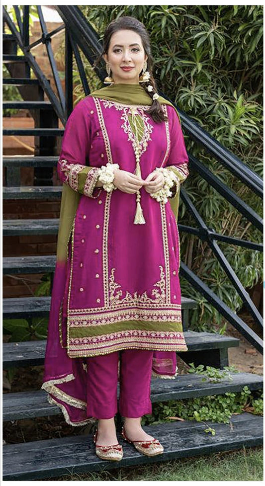 Luxury Dhanak 3 Piece Embroidered
