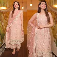 Premium Lawn 3Pc Embroidered