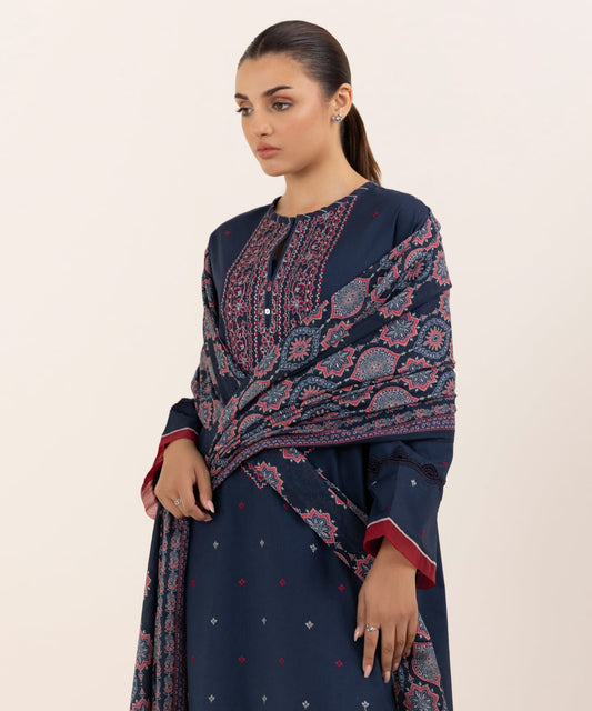 Luxury Dhanak 3 Piece Embroidered