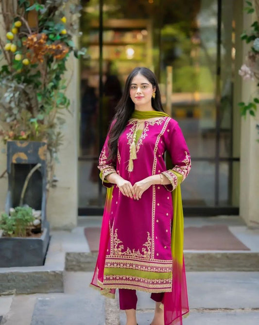 Luxury Lawn 3Pc Embroidered