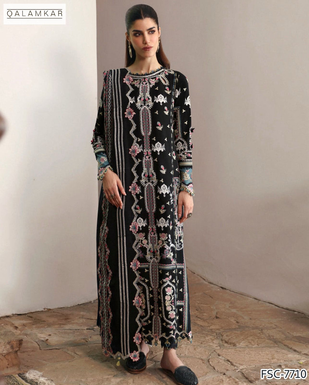 Luxury Lawn 3Pc Embroidered